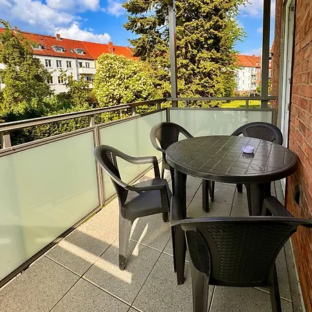 Claras Gartenblick *